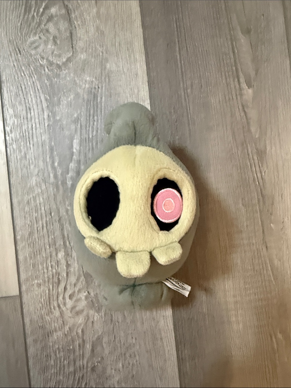 Pokemon grey and cream ghost